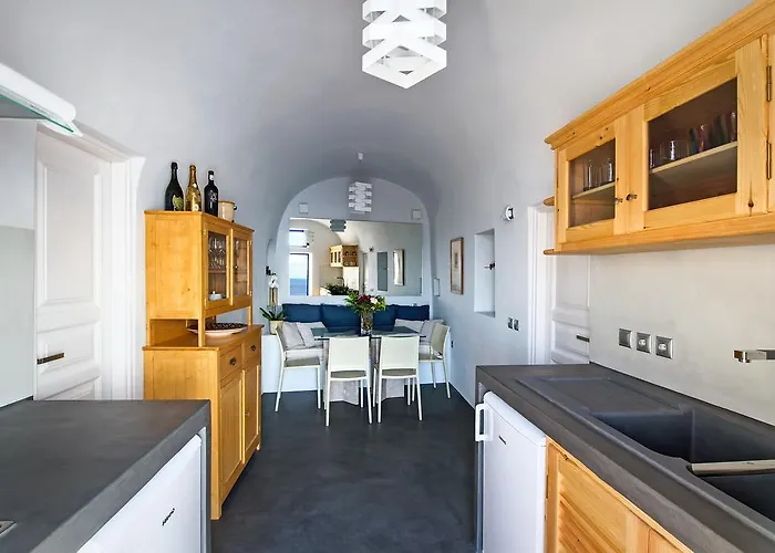 Domus Solis Luxury Villa